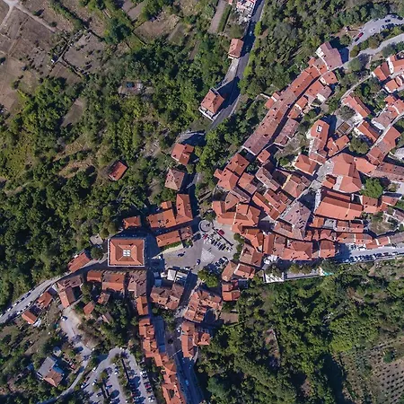 Holiday home Awesome In Sveti Lovrec Labinski