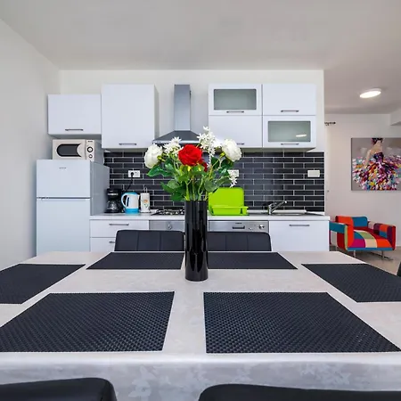 Awesome In Sveti Lovrec Labinski Diminici